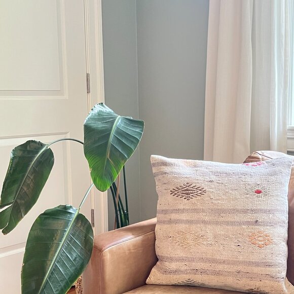 Vintage Turkish Kilim Pillow with Insert - Picture 1 of 5